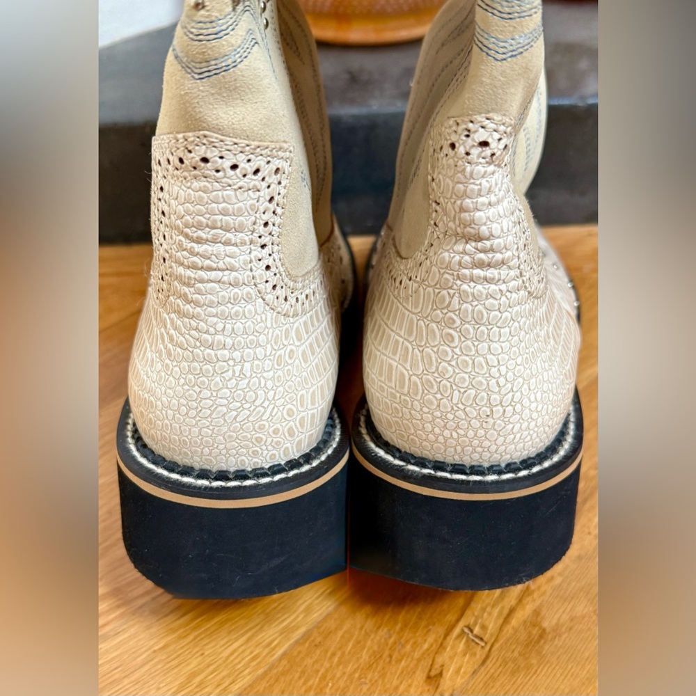ARIAT Hearts Cowboy Cowgirl Boots FATBOY BABY BUCK Cream Bone Gator Leather - Picture 9 of 17